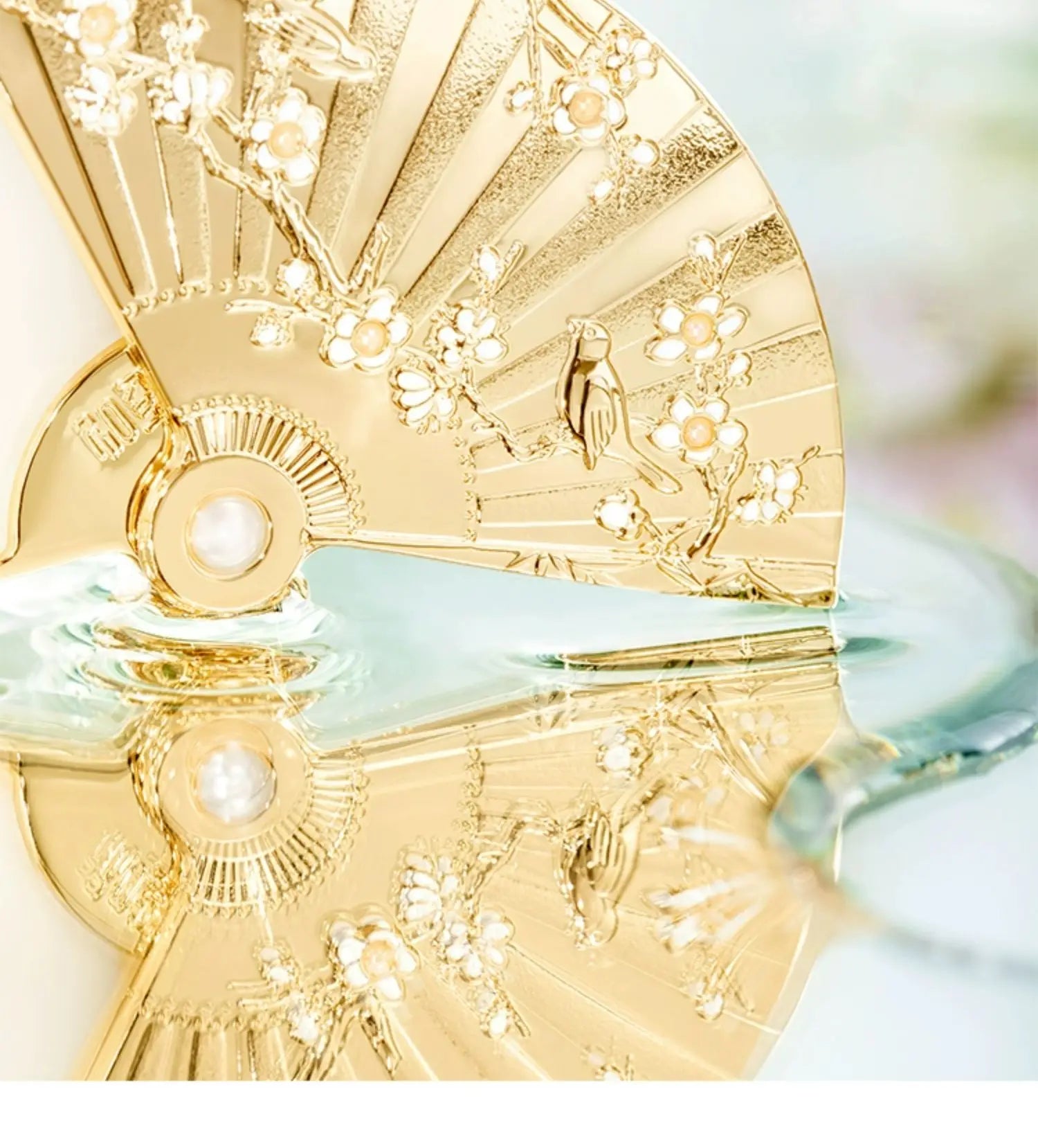 Hexi Forbidden City Folding Fan Balm Solid Lasting Light Fragrance